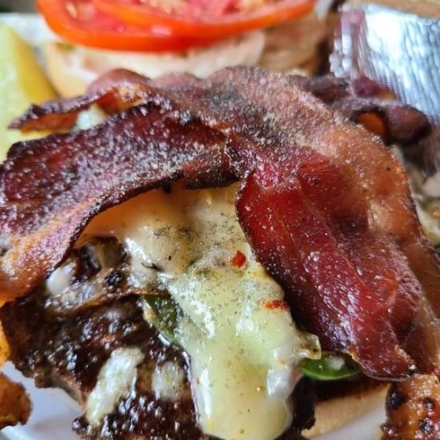 7 O'clock Burger.