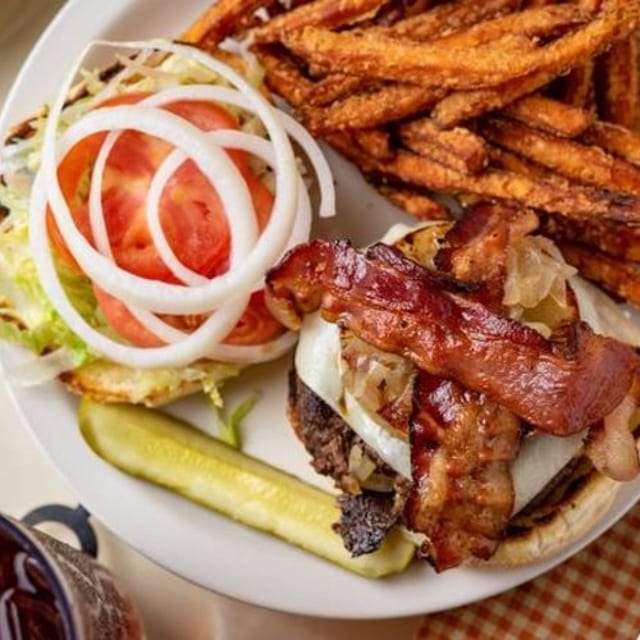 9 O'clock Burger.